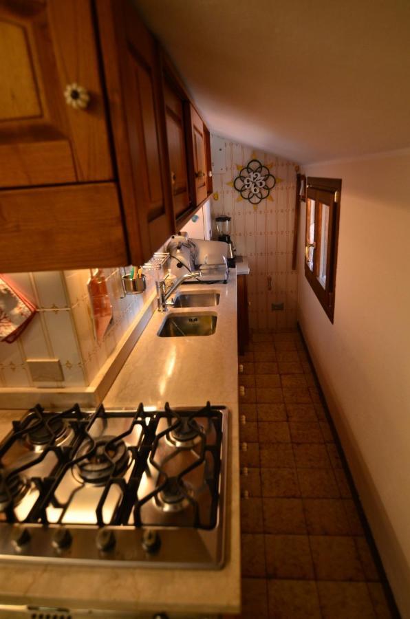 Апартаменты Casa Gabri Тосколано-Мадерно Экстерьер фото